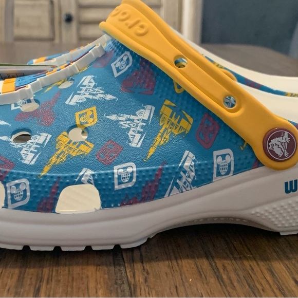 2022 WDW 50th Anniversary The Vault Castle W 9 M 7 - Picture 9 of 11